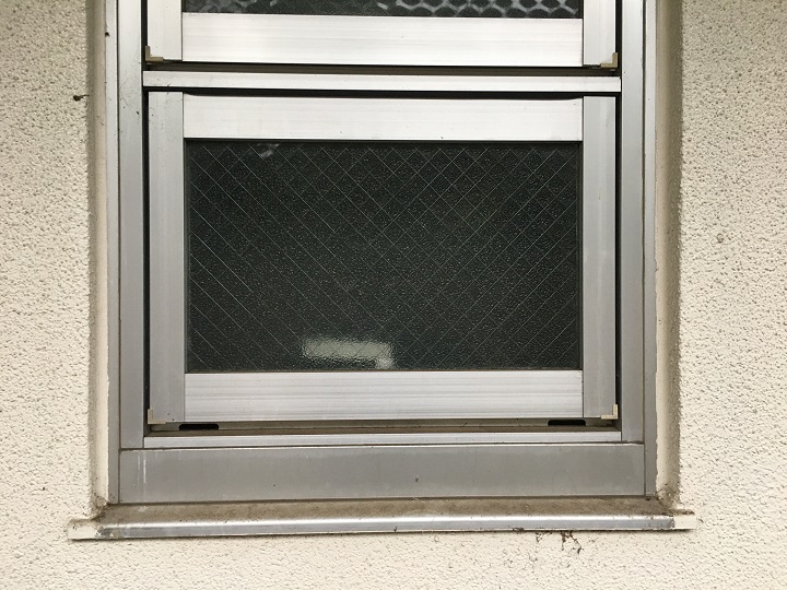 マンションのカバー工法の窓