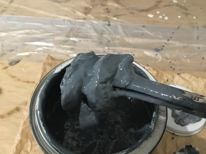 マグネット塗料の固まり