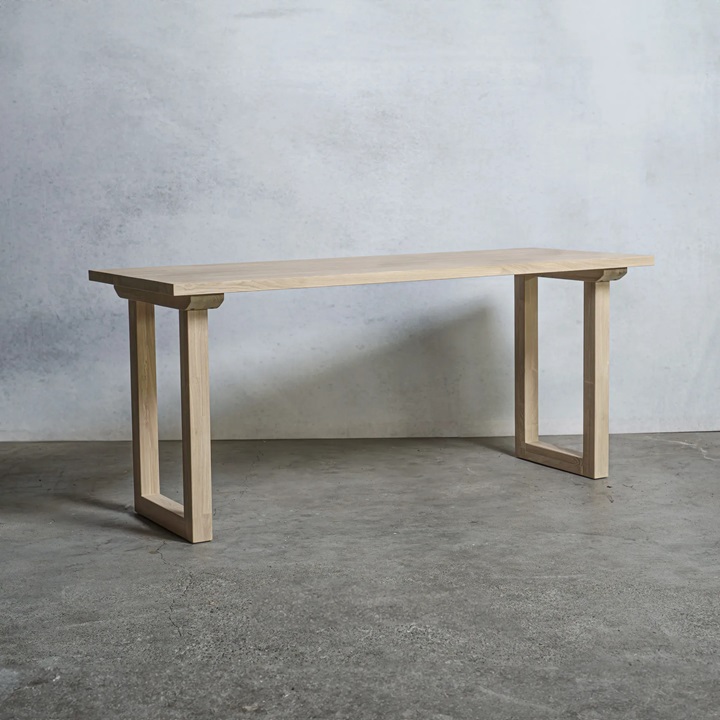 清水材木店のオーダー木製テーブル