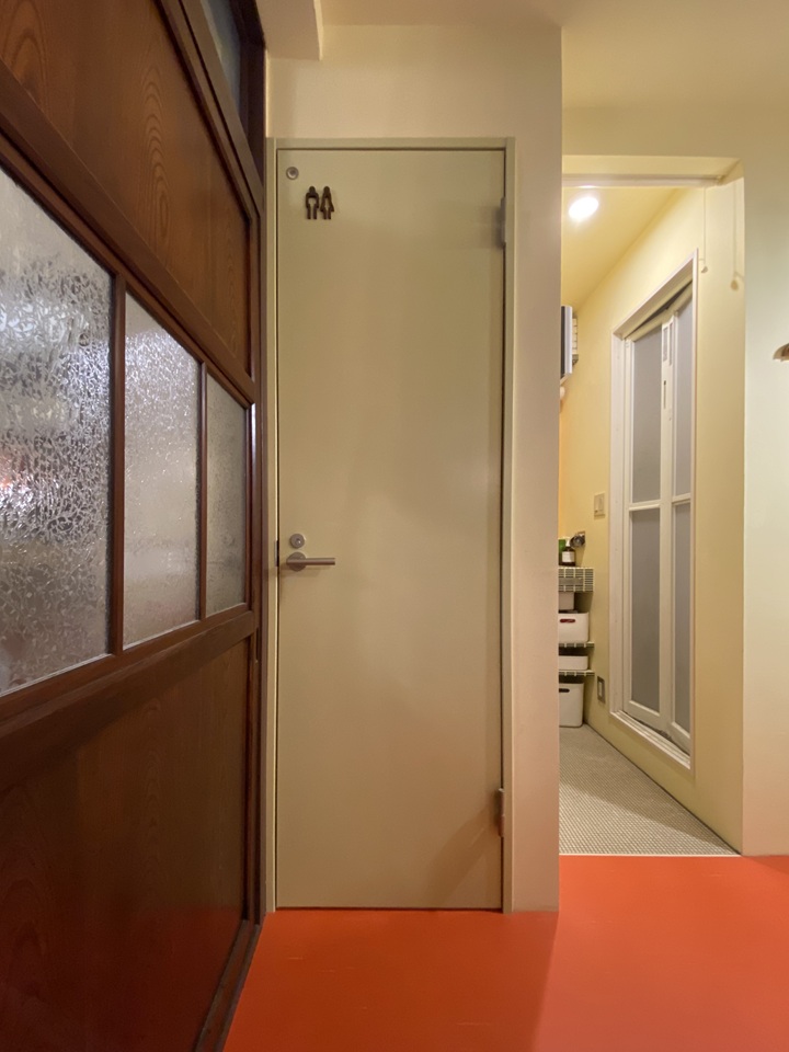 トイレのドア