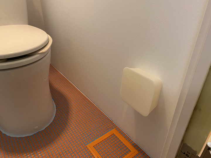 トイレのゴミ箱
