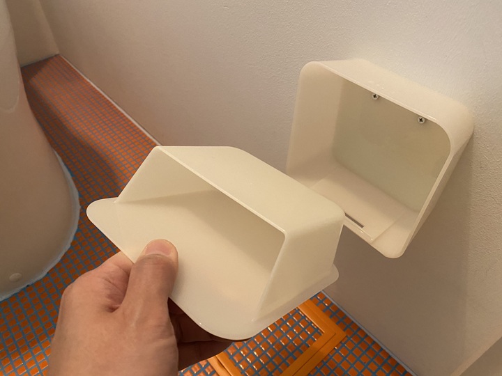 トイレのゴミ箱