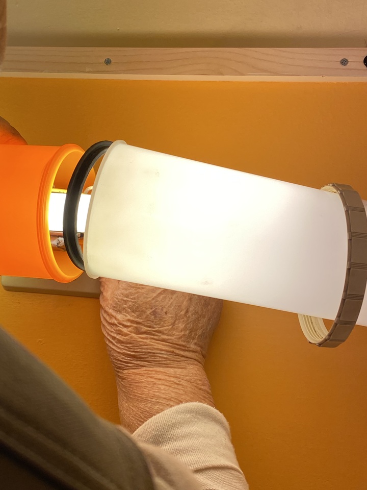 照明器具の取り付け