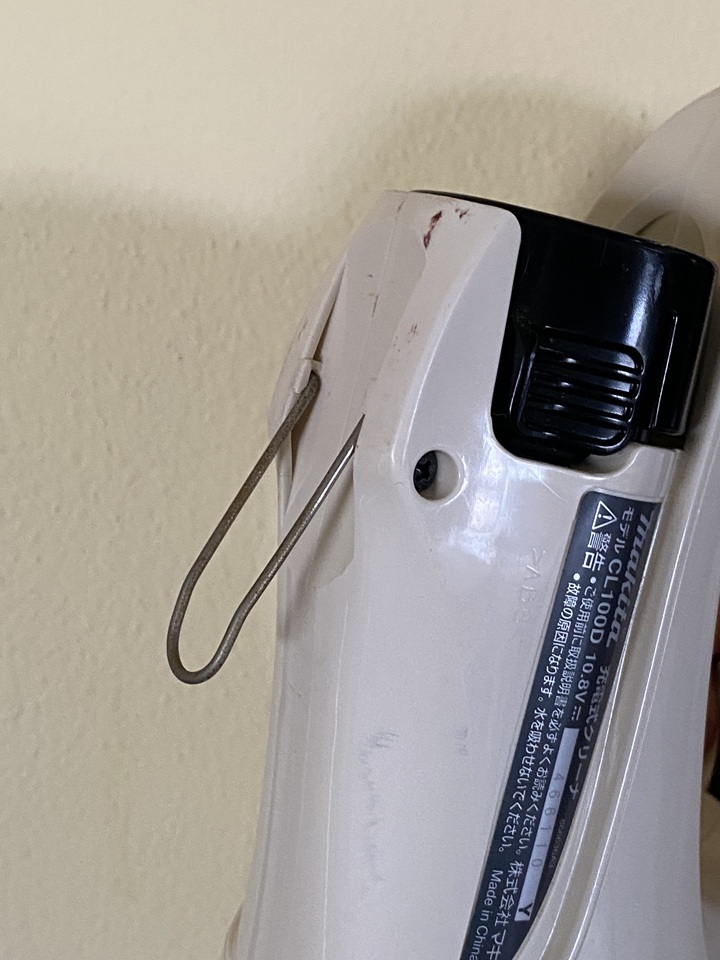 掃除機背面のフック