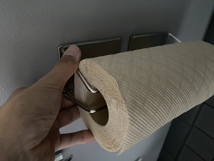 無印のキッチンペーパーホルダー