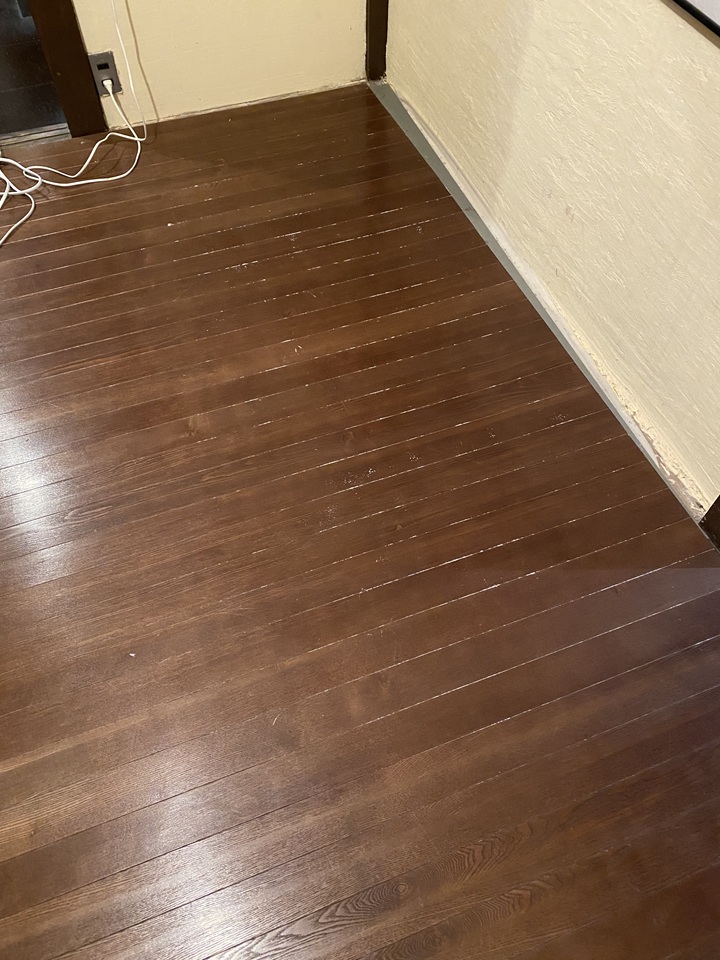 敷くだけフローリング