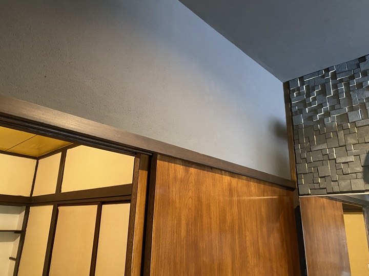 珪藻土塗料で塗った壁と天井