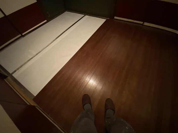 敷き直したフローリング