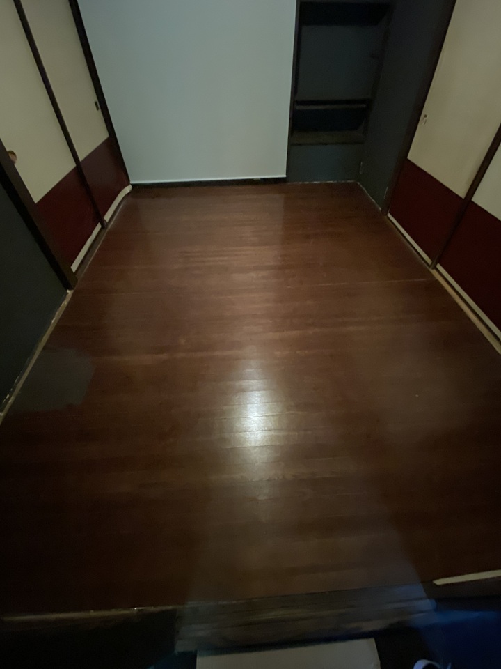 敷き直したフローリング