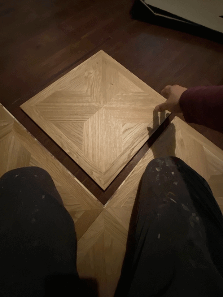 パーケットフローリングを敷く