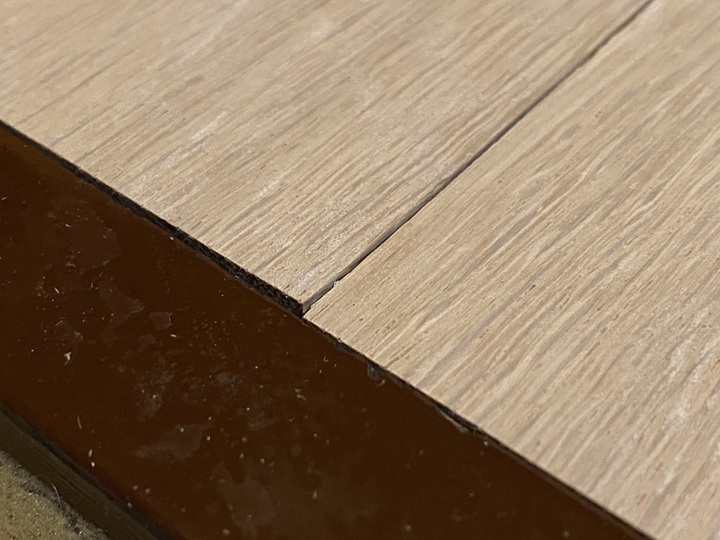 スライスウッドの浮き