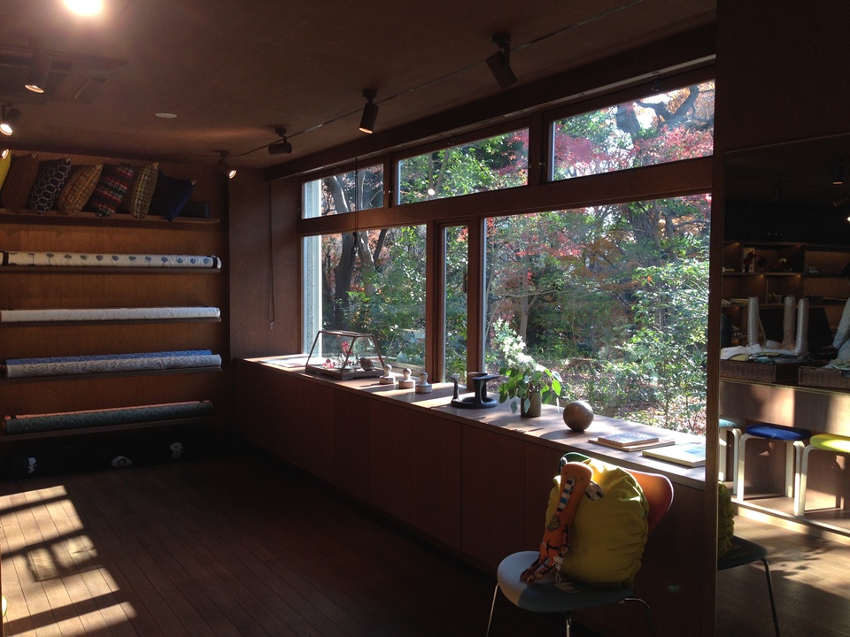 ミナ・ペルホネン マテリアリ