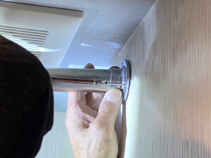 物干しポールの取り付け