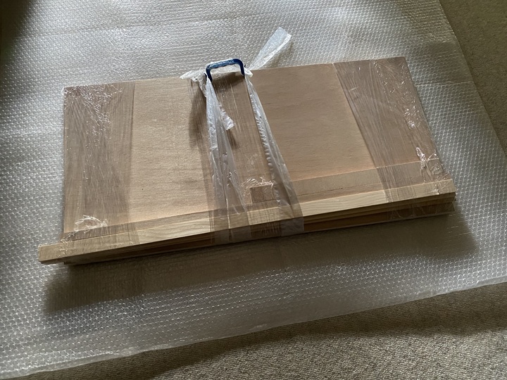 購入した合板と角材