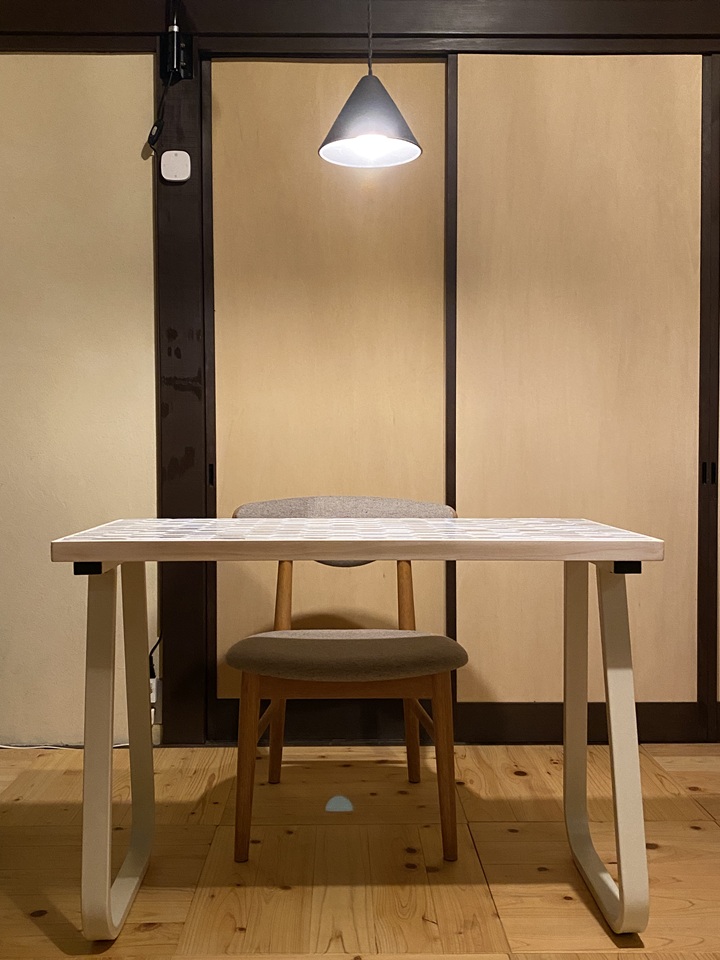 リビングに置いたワークテーブル