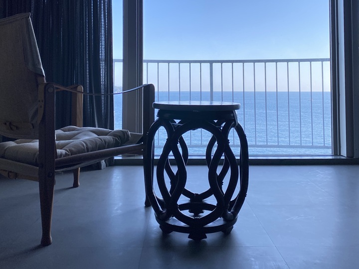 スツールとサファリチェア