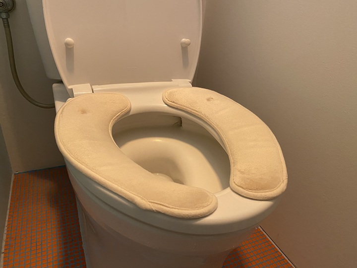 自宅の便座シート