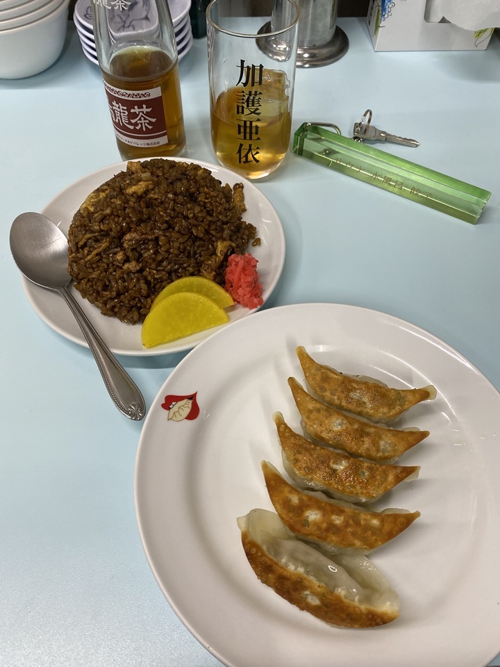 夷川餃子 なかじま