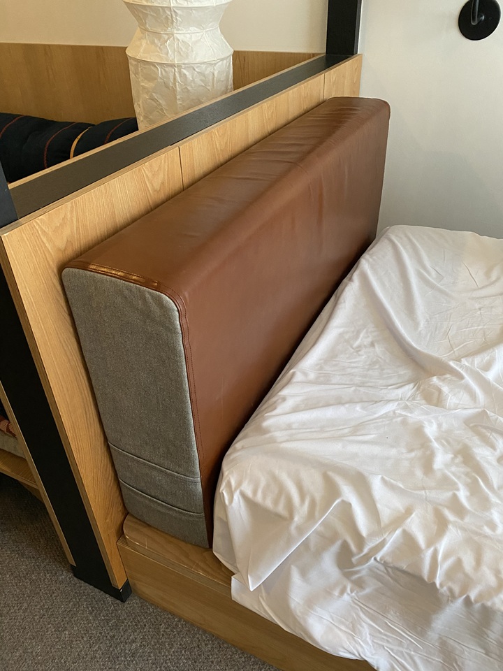 ベッドクッション