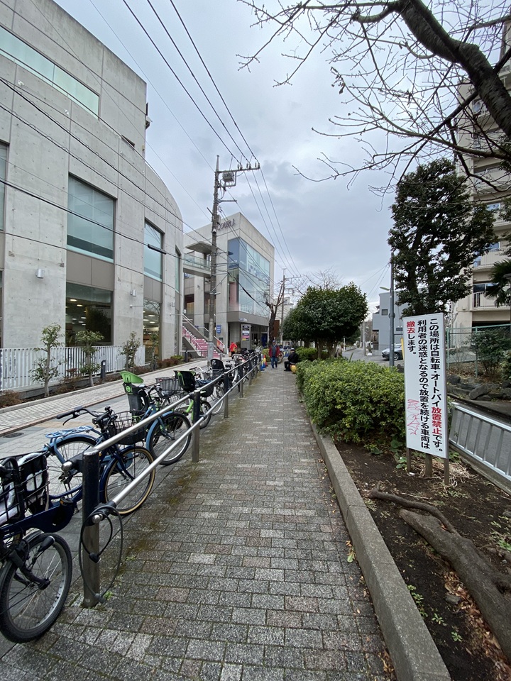 スイーツフォレスト周辺