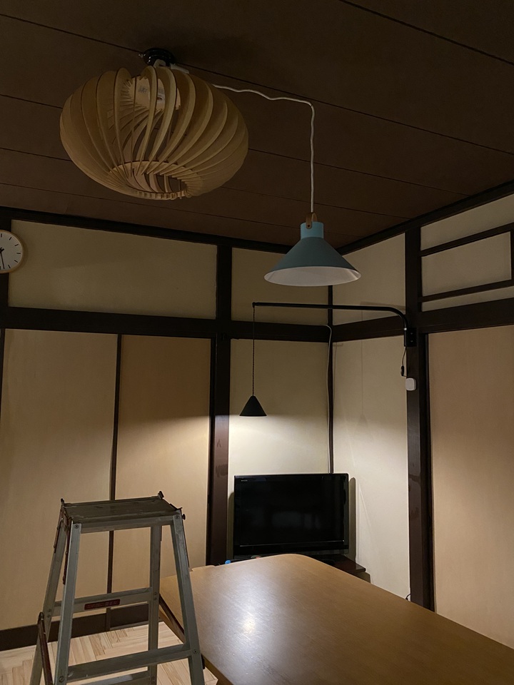 コード延長前の照明