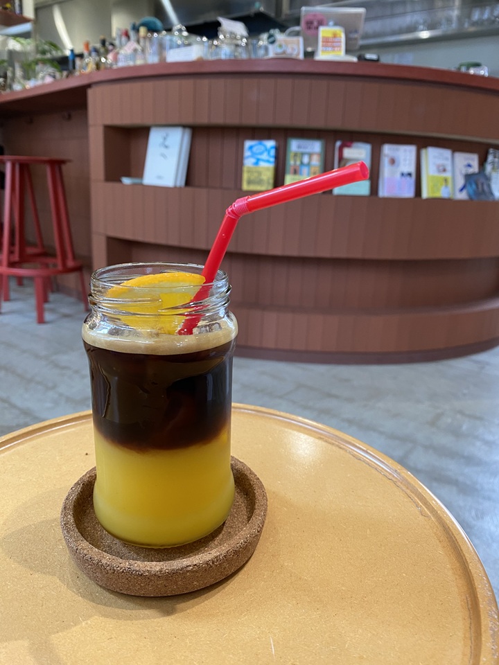 カウンターブックスの飲み物